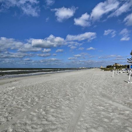 St Pete Condo With Heated Pool - Less Than 1 Mi To Beach! Сент-Піт-Біч Екстер'єр фото