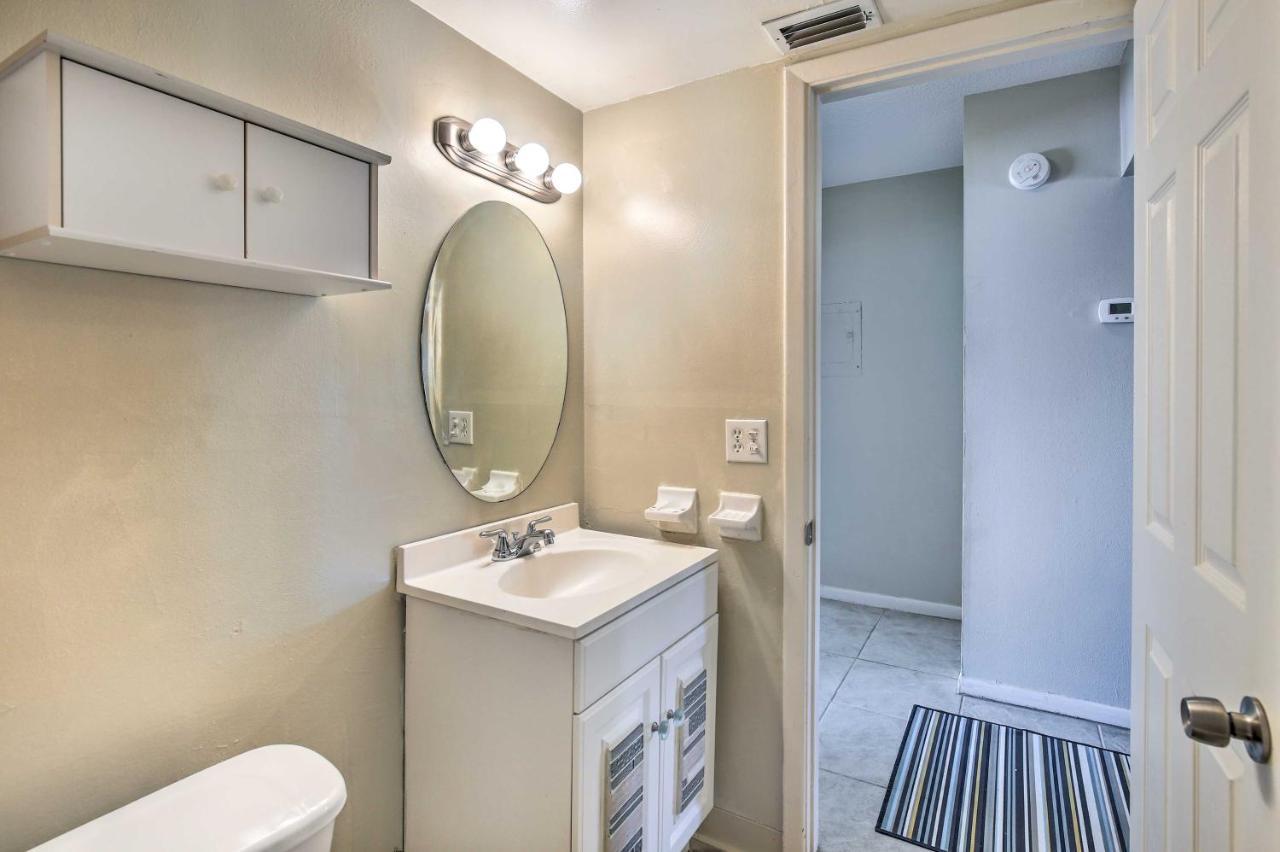 St Pete Condo With Heated Pool - Less Than 1 Mi To Beach! Сент-Піт-Біч Екстер'єр фото